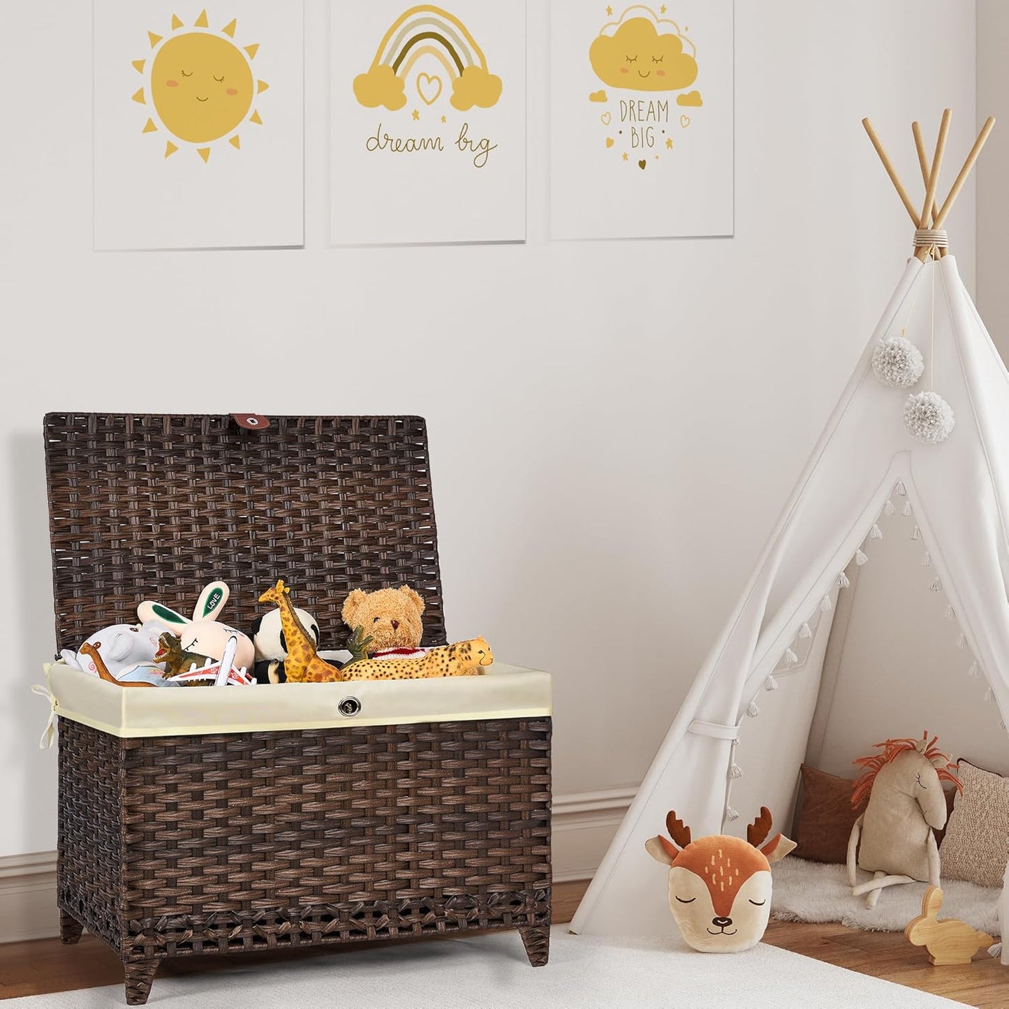 Wicker Storage Basket with Lid,Rattan Shelf Basket with Removable Liner Bag,160L Storage Bin,Storage Trunk with Heightened Feet,Storage Container for Wardrobe,Home Organizer